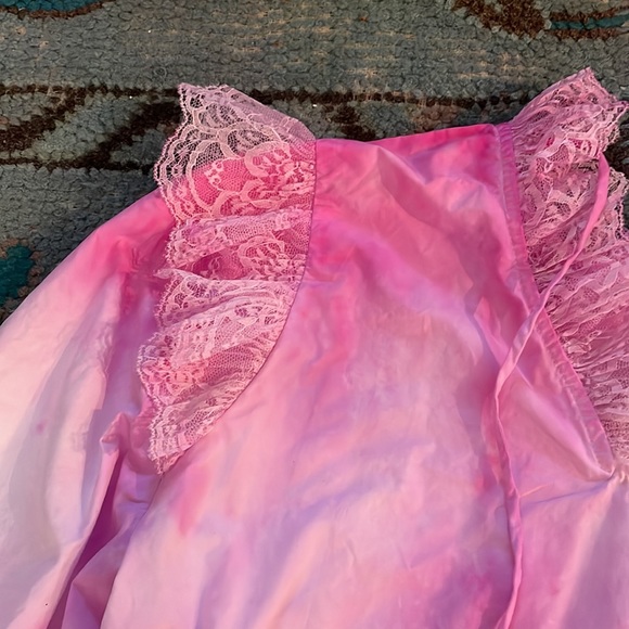 Vintage pink and white lace trimmed blouse size medium - Picture 12 of 15